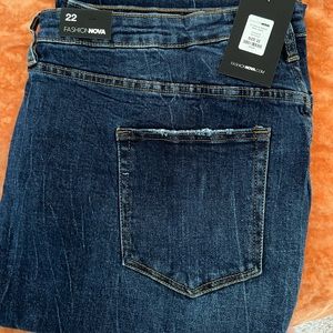 Fashion Nova Mom Jeans